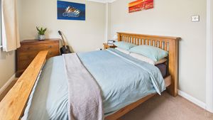 Photo 19- click for photo gallery